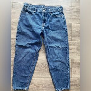 Old Navy size 8 petite slouchy taper jeans 100% cotton